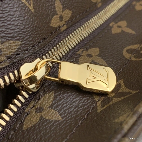 LOUIS VUITTON Mezzo 0711